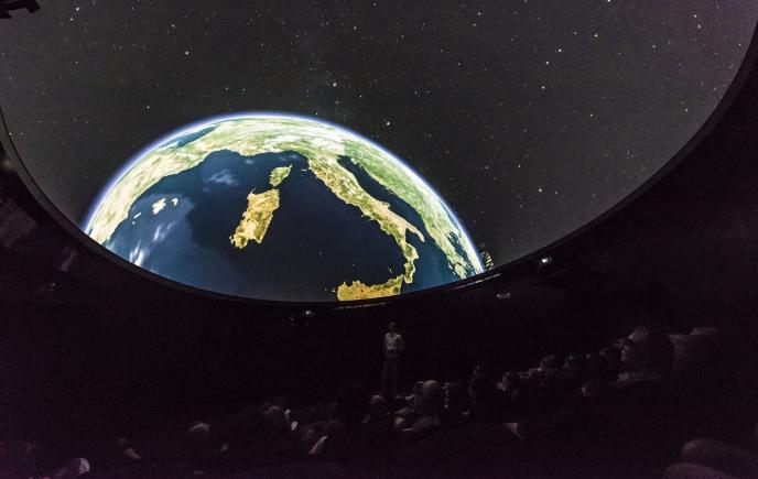 planetarium-zuschauer2