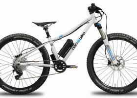 Kinder eBike Urlaub Verleih Südtirol Dolomiten Familie Bikehotel