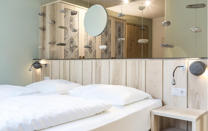 venus-nr-300-28-11-17-b6a3960