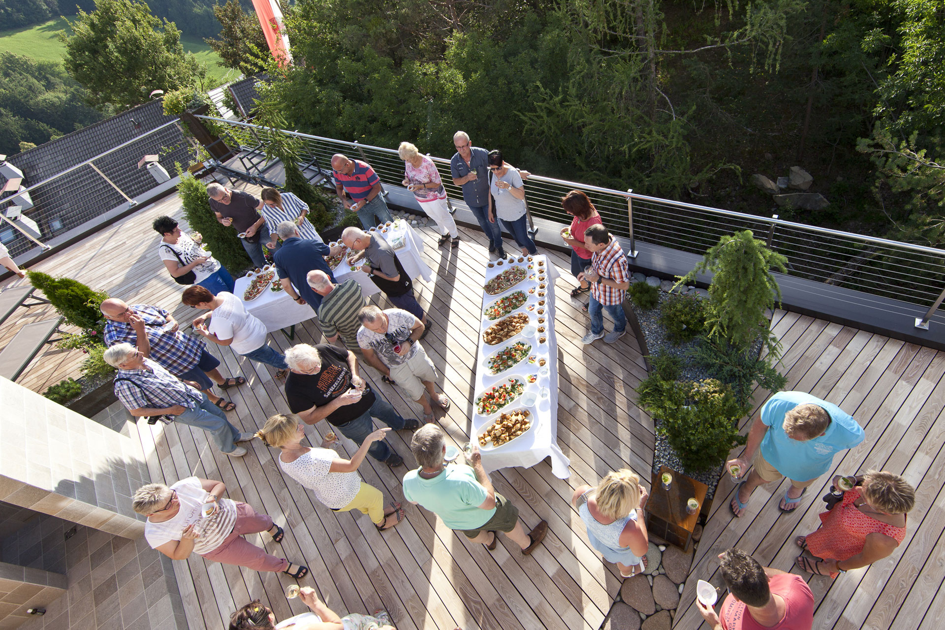 Aperitif-Dachterrasse