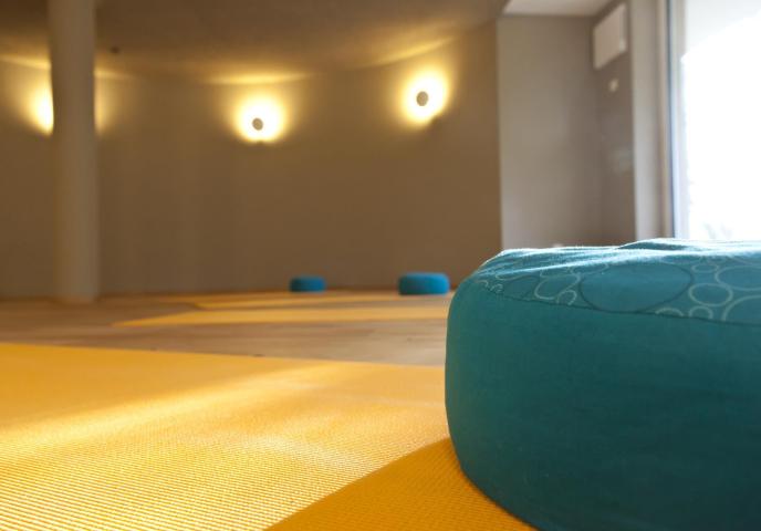 yoga-fitnessraum-22-04-17-9433