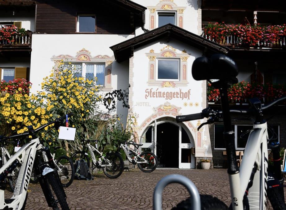 img-20201007-wa0039-quer