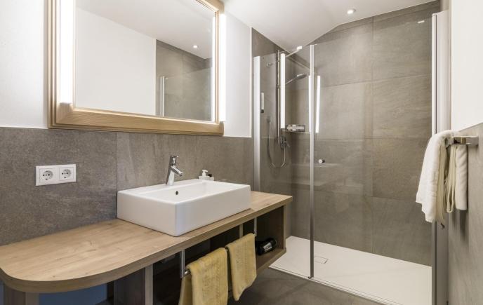 merkur-nr-310-28-11-17-b6a4122