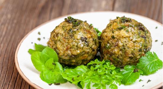 08-01-23-kraeuterknoedel-1357-klein