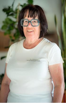 steineggerhof-team-helene